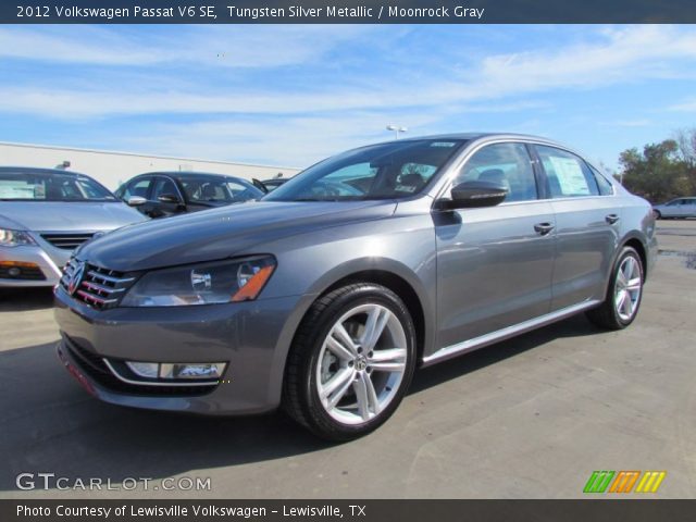 2012 Volkswagen Passat V6 SE in Tungsten Silver Metallic