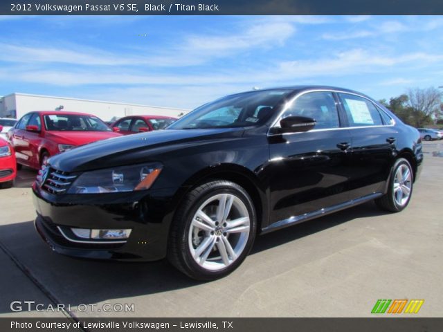 2012 Volkswagen Passat V6 SE in Black