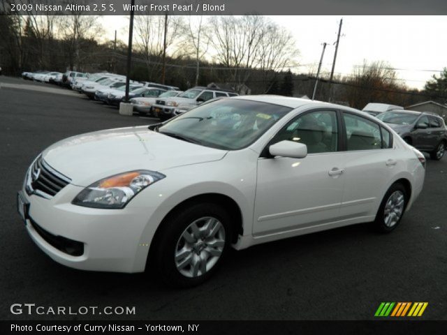 2009 Nissan Altima 2.5 S in Winter Frost Pearl