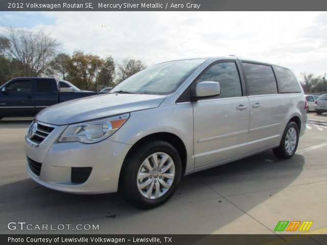 2012 Volkswagen Routan SE in Mercury Silver Metallic