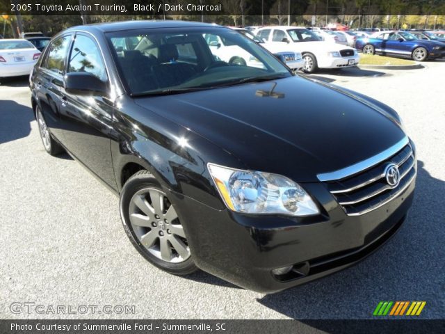 2005 Toyota Avalon Touring in Black