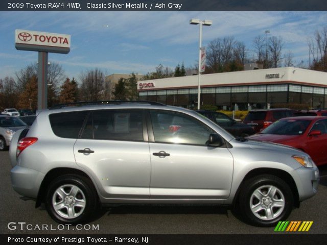 2009 Toyota RAV4 4WD in Classic Silver Metallic