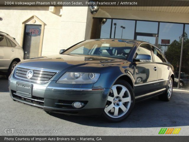 2004 Volkswagen Phaeton V8 4Motion Sedan in Petrol Pearlescent