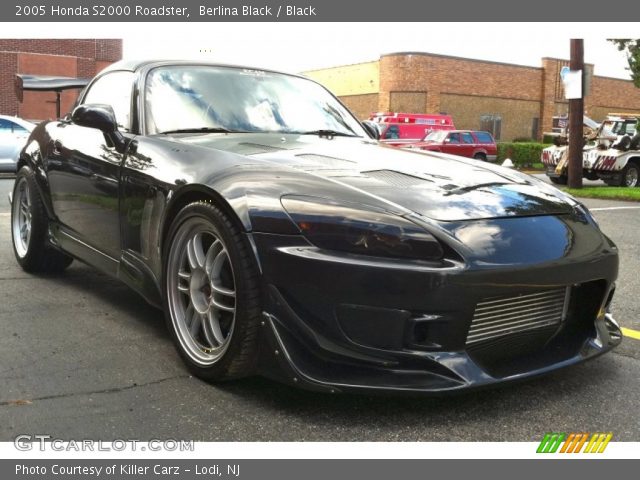 2005 Honda S2000 Roadster in Berlina Black