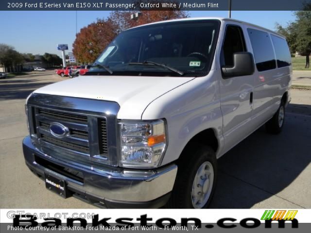 2009 Ford E Series Van E150 XLT Passenger in Oxford White