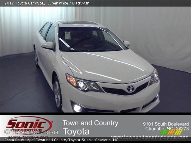 2012 Toyota Camry SE in Super White