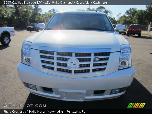 2007 Cadillac Escalade ESV AWD in White Diamond