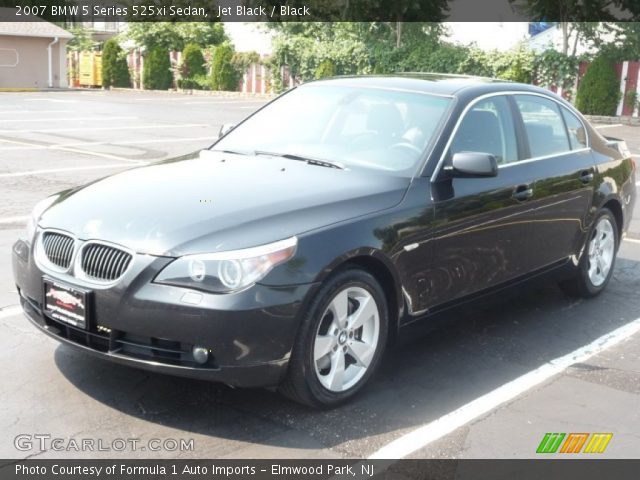 2007 BMW 5 Series 525xi Sedan in Jet Black