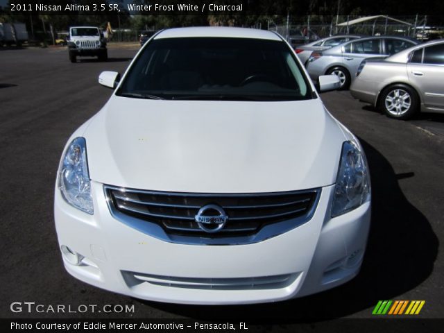 2011 Nissan Altima 3.5 SR in Winter Frost White