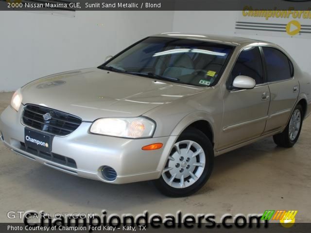 2000 Nissan Maxima GLE in Sunlit Sand Metallic