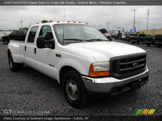 2000 Ford F350 Super Duty XL Crew Cab Dually in Oxford White