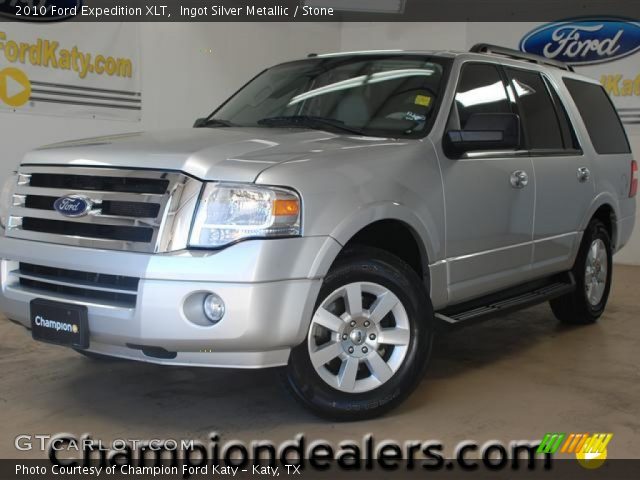 2010 Ford Expedition XLT in Ingot Silver Metallic