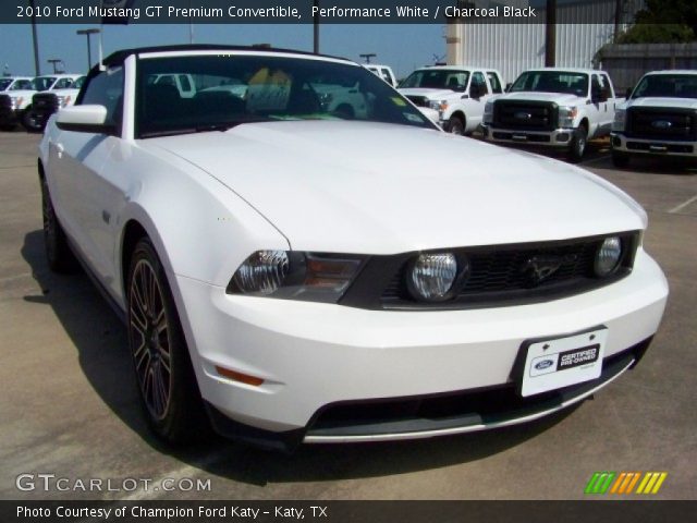 2010 Ford Mustang GT Premium Convertible in Performance White