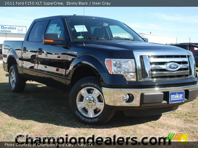 2011 Ford F150 XLT SuperCrew in Ebony Black