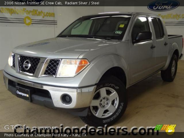 2006 Nissan Frontier SE Crew Cab in Radiant Silver