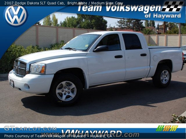 2007 Dodge Dakota SLT Quad Cab in Bright White