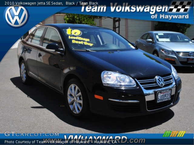 2010 Volkswagen Jetta SE Sedan in Black