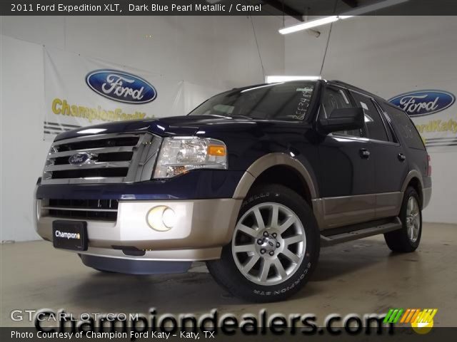 2011 Ford Expedition XLT in Dark Blue Pearl Metallic