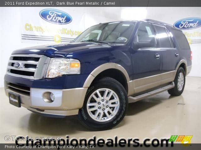 2011 Ford Expedition XLT in Dark Blue Pearl Metallic