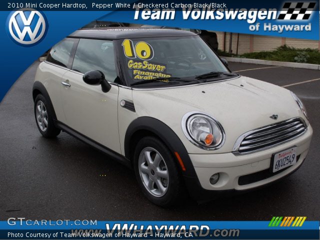 2010 Mini Cooper Hardtop in Pepper White