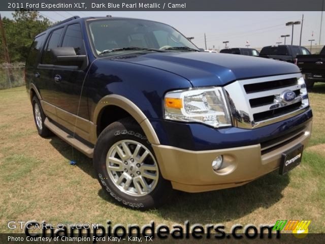 2011 Ford Expedition XLT in Dark Blue Pearl Metallic