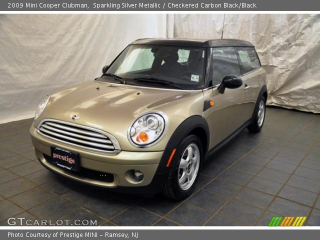 2009 Mini Cooper Clubman in Sparkling Silver Metallic