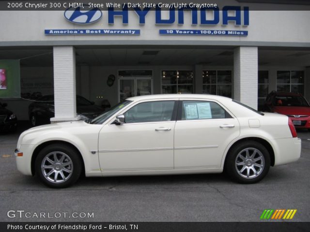 2006 Chrysler 300 C HEMI in Stone White
