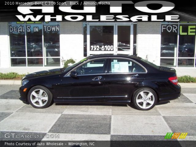 2010 Mercedes-Benz C 300 Sport in Black