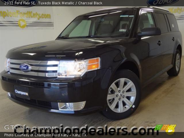 2012 Ford Flex SE in Tuxedo Black Metallic