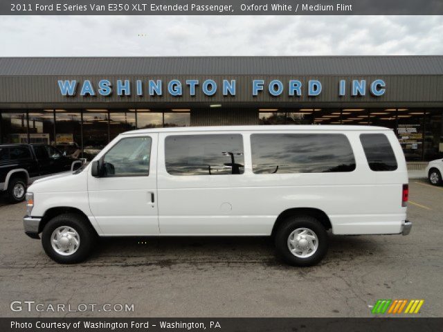 2011 Ford E Series Van E350 XLT Extended Passenger in Oxford White