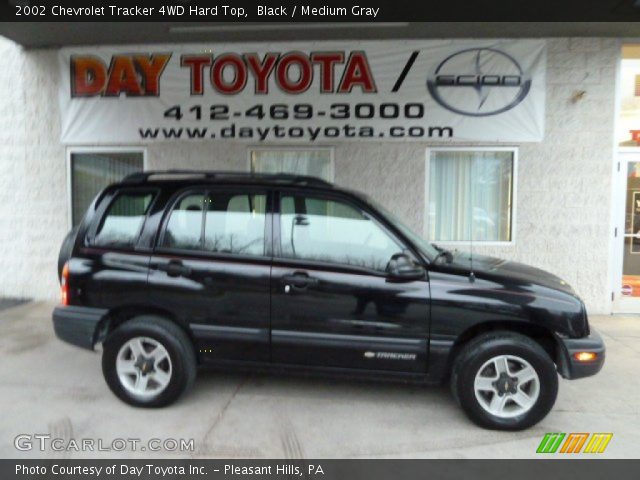 2002 Chevrolet Tracker 4WD Hard Top in Black