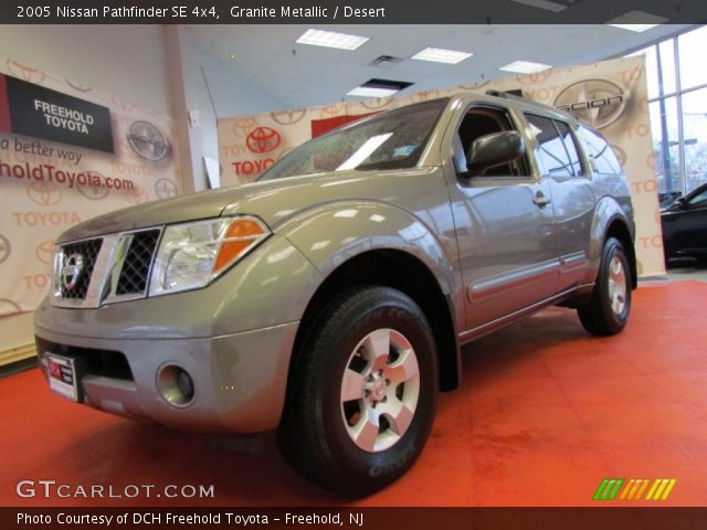 2005 Nissan Pathfinder SE 4x4 in Granite Metallic