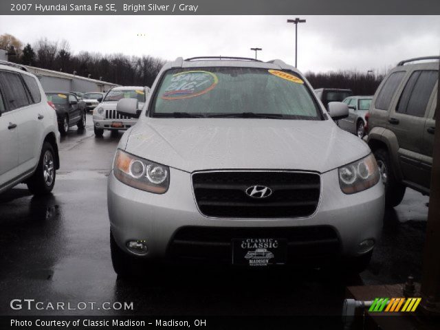 2007 Hyundai Santa Fe SE in Bright Silver