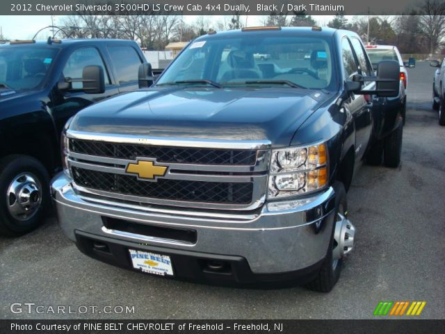 2012 Chevrolet Silverado 3500HD LS Crew Cab 4x4 Dually in Black