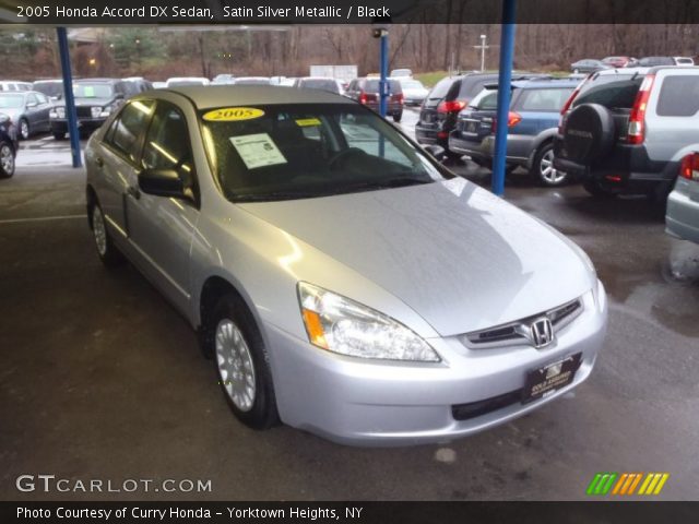 2005 Honda Accord DX Sedan in Satin Silver Metallic