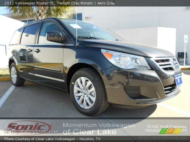 2012 Volkswagen Routan SE in Twilight Gray Metallic