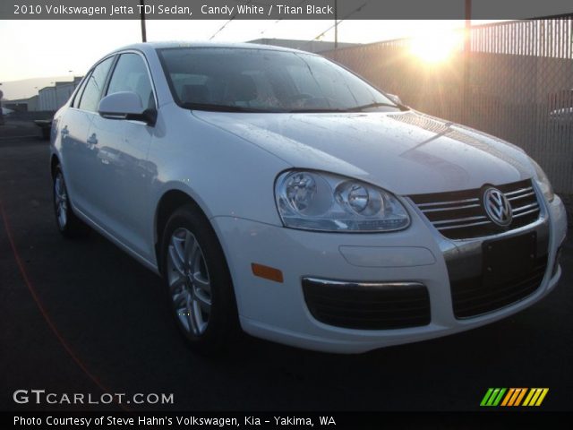 2010 Volkswagen Jetta TDI Sedan in Candy White