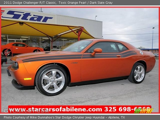 2011 Dodge Challenger R/T Classic in Toxic Orange Pearl