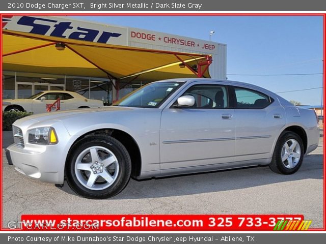 2010 Dodge Charger SXT in Bright Silver Metallic