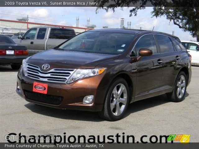 2009 Toyota Venza V6 in Sunset Bronze Mica