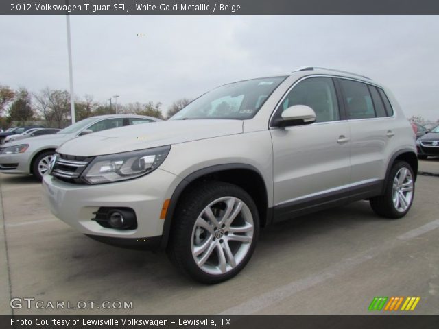 2012 Volkswagen Tiguan SEL in White Gold Metallic