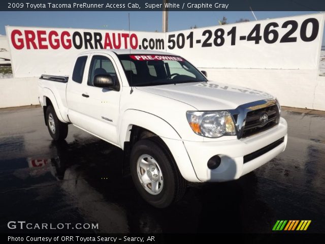 2009 Toyota Tacoma PreRunner Access Cab in Super White