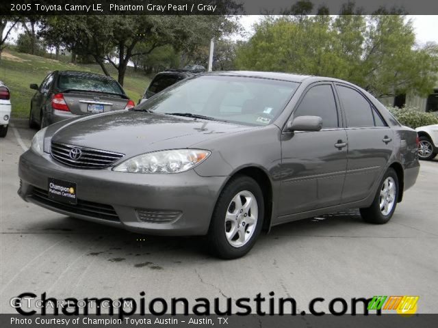 2005 Toyota Camry LE in Phantom Gray Pearl