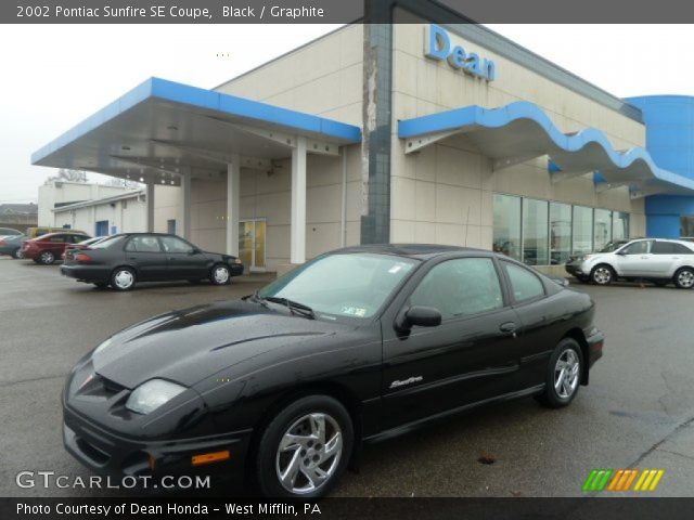 2002 Pontiac Sunfire SE Coupe in Black