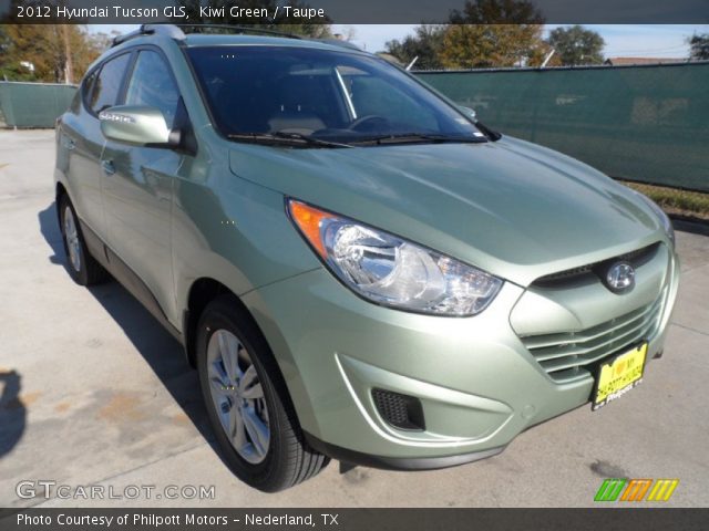 2012 Hyundai Tucson GLS in Kiwi Green