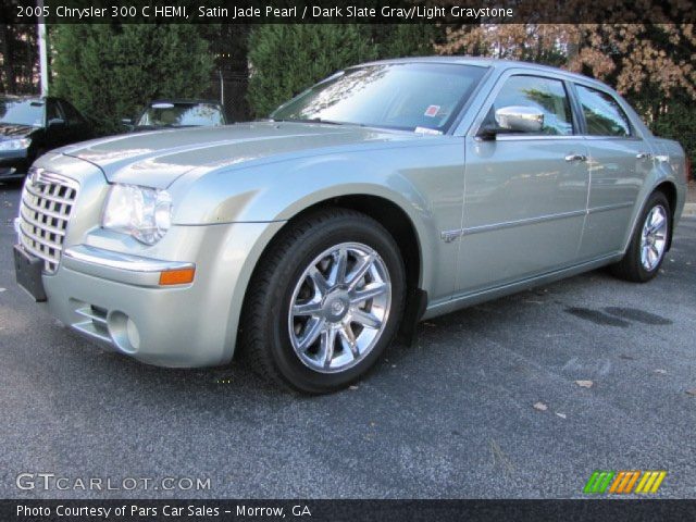 2005 Chrysler 300 C HEMI in Satin Jade Pearl