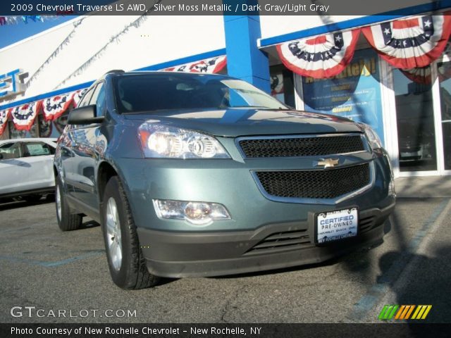 2009 Chevrolet Traverse LS AWD in Silver Moss Metallic