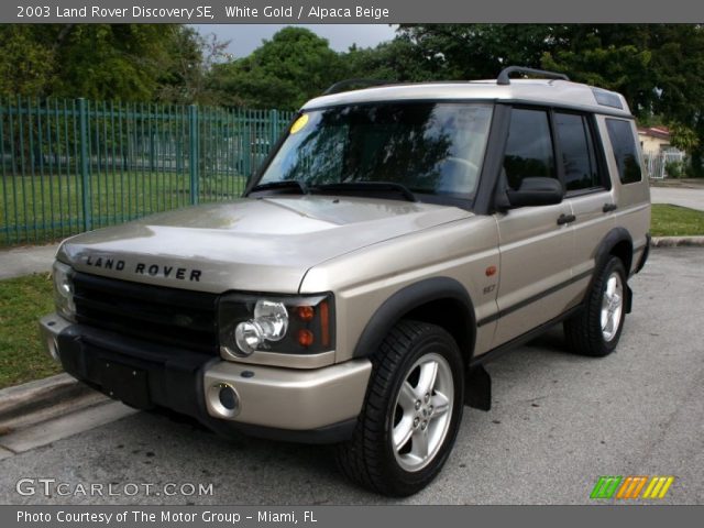 2003 Land Rover Discovery SE in White Gold