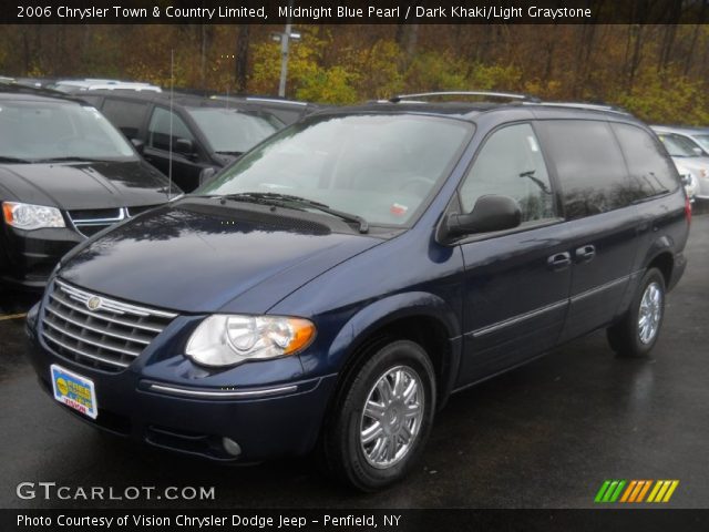 2006 Chrysler Town & Country Limited in Midnight Blue Pearl