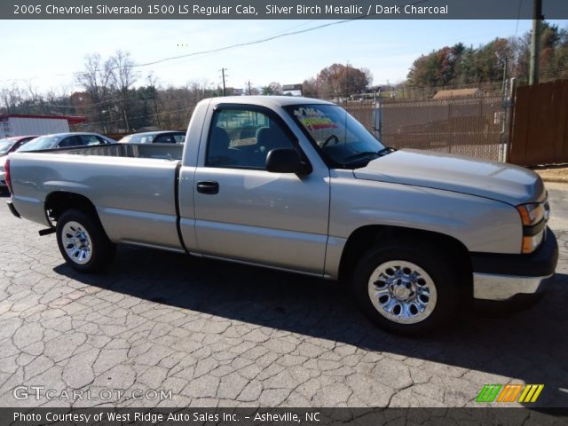 2006 Chevrolet Silverado 1500 LS Regular Cab in Silver Birch Metallic